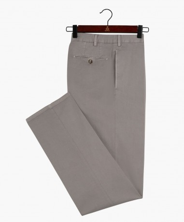 Pantalon ajusté en coton gris berteil